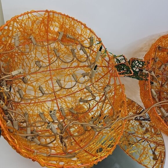 1970s Halloween Spun Spaghetti Lucite Plastic Pumpkin Jack O Lantern Read - Picture 12 of 14